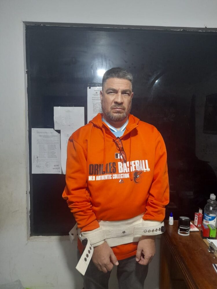 Roberto Salinas Chumacero buscado por varios delitos penales en Perú. Foto: Twitter Eduardo Del Castillo