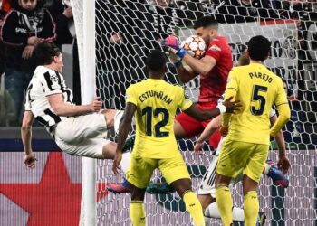 El Villarreal gana 3 a 0 a la Juventus y se mete en cuartos de la Champions
