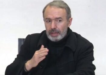 Reunión de gabinete ampliado instruye acelerar la inversión pública y luchar contra la corrupción