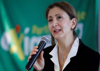 Íngrid Betancourt lanza su aspiración presidencial 20 años después de su secuestro