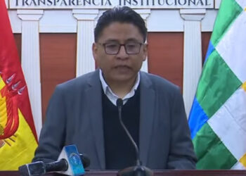 Piden destitución de Alcón y Lima habla de que en la justicia opera una ‘organización criminal’
