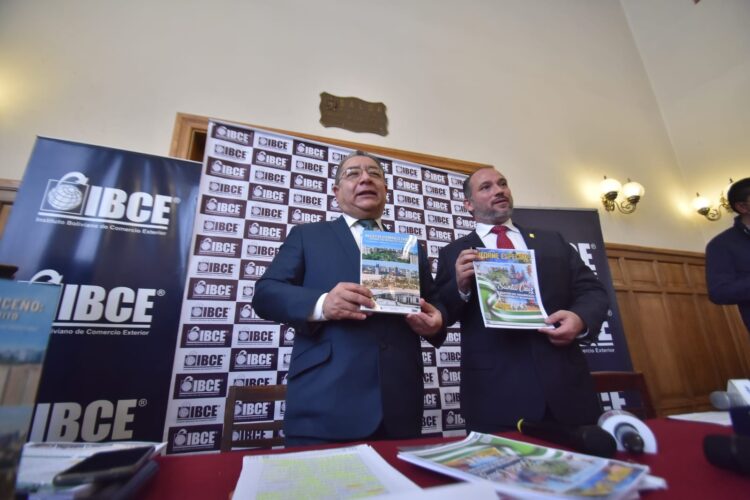 Empresarios exponen el récord en producción de alimentos. Foto: IBCE