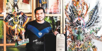 Juan Carlos Flores, artista hijo de artistas