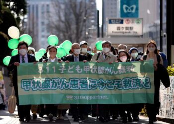 Habitantes de Fukushima denuncian la planta nuclear por casos de cáncer