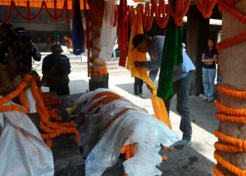 Al menos 10 muertos en India luego de una avalancha en el Himalaya