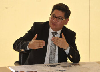 Bolivia reducirá hasta 2025 casi a la mitad la importación de diésel oil