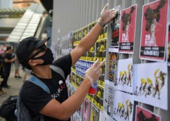 Cuatro activistas prodemocracia se declaran culpables de subversión en Hong Kong