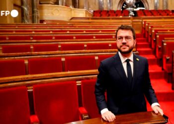 Partido de Puigdemont abandona la coalición independista de Cataluña