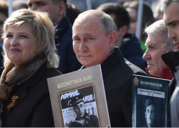 Putin defiende ofensiva en Ucrania en la celebración del Día de la Victoria en Rusia