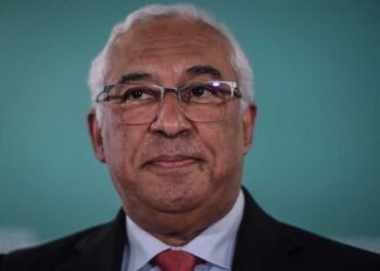 Anulación de miles de votos en legislativas retrasa toma de posesión del gobierno en Portugal