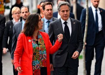 Blinken llega a Chile en gira regional antes de cerrar en la OEA