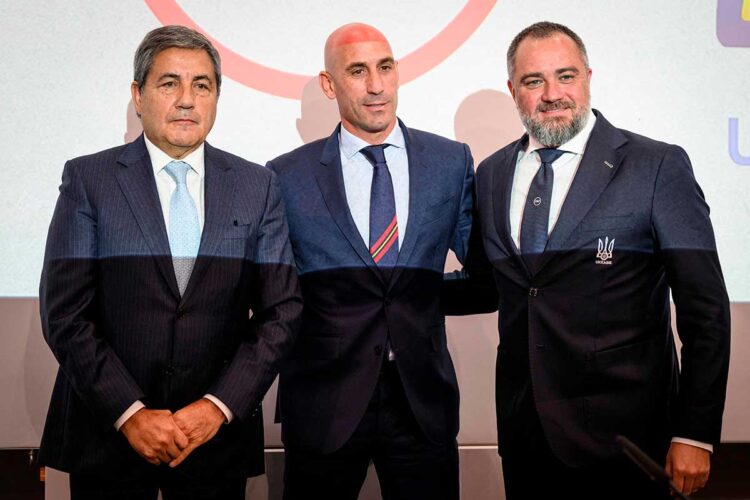 España y Portugal incluyen a Ucrania en su candidatura al Mundial de fútbol de 2030