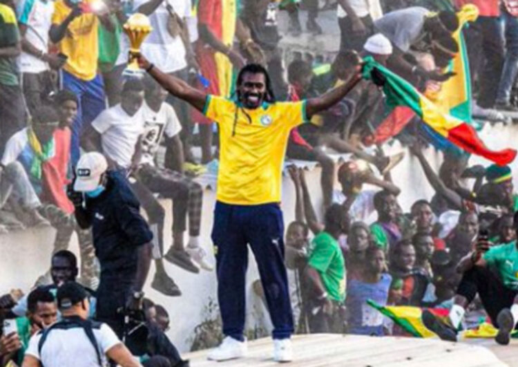 Una marea humana recibe en Senegal a los campeones de la Copa Africana de Naciones