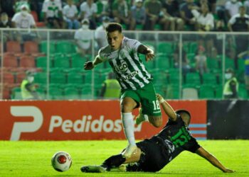 Henry Vaca afirma ahora que es difícil jugar en la altura