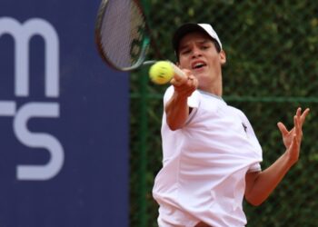 Prado da batalla, pero cae en el Wimbledon Junior