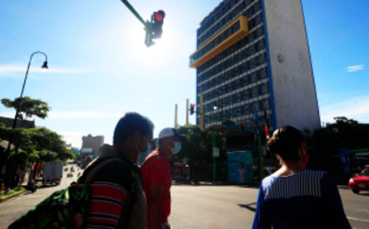 Fiscalía excava cerca de Lima en busca de universitarios desaparecidos