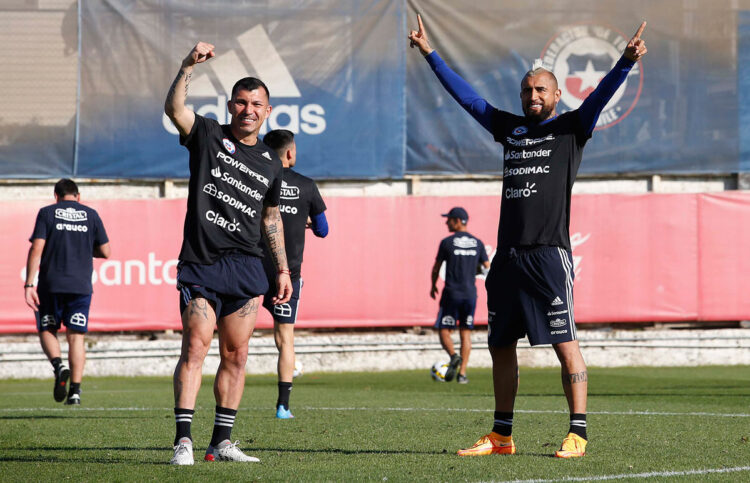 Chile debe ‘hacer un gran partido’ y no uno ‘timorato’ ante Brasil, dice el DT Lasarte