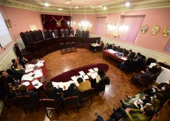 Áñez se indispone y Tribunal declara receso hasta las 14.00 de este martes