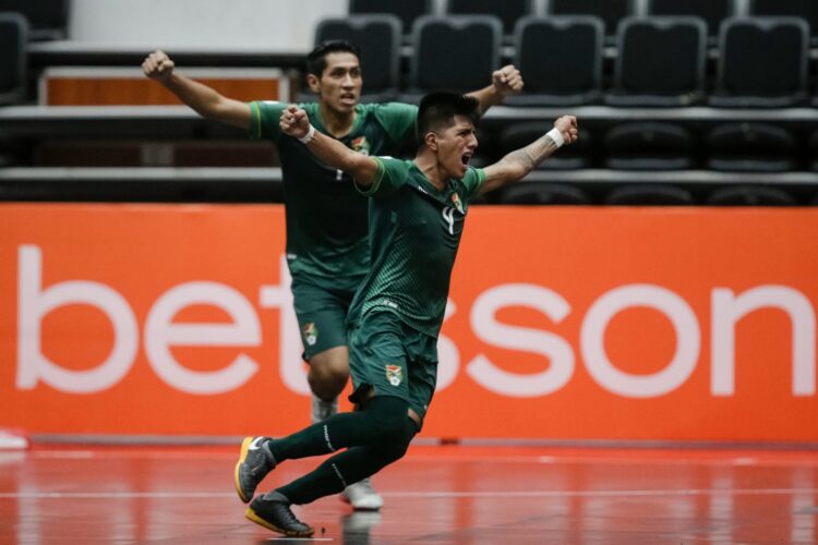Bolivia mejora su desempeño en la Copa América de Futsal