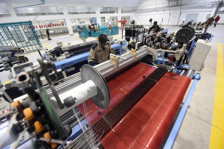El Ejecutivo afirma que industriales se beneficiarán con el cambio de matriz energética