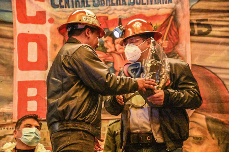 Luis Arce anuncia cambios estructurales para la industrialización de minerales
