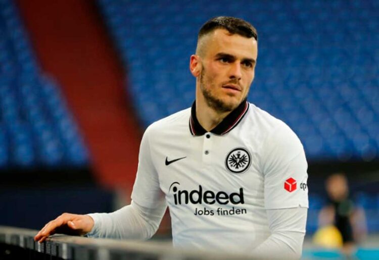 Kostic ficha por la Juventus hasta 2026