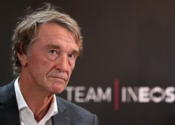 El multimillonario Jim Ratcliffe interesado en el Manchester United