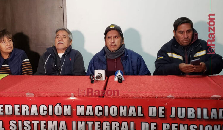 El Gobierno descarta incremento mayor al 0,65% a rentas, jubilados responden que masificarán protestas