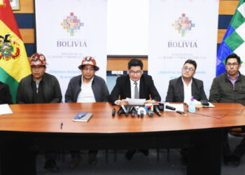 Mineros y Gobierno refrendan acuerdo sobre DS 4783 y se levantan medidas de presión