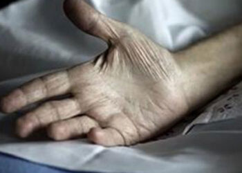 Una mujer de 73 años muere apuñalada en Yapacaní y la Fiscalía activa caso por feminicidio