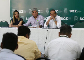 Gobernación y dirigentes pactan un preacuerdo sin levantarse el bloqueo en San Julián
