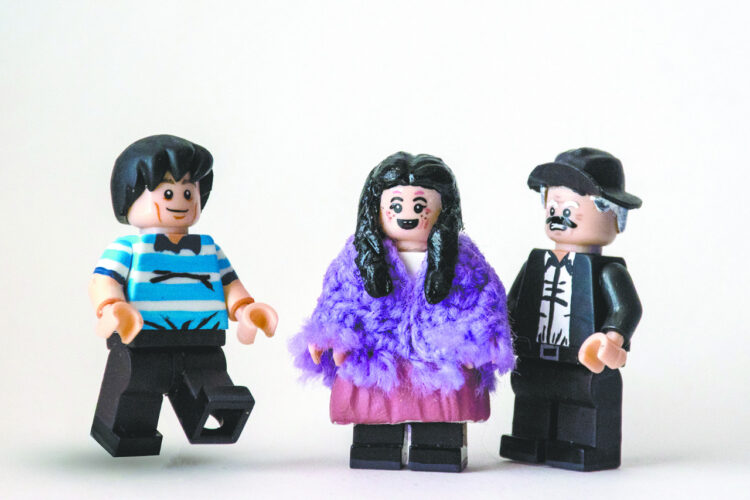 Personajes de David Santalla son ‘Legos’