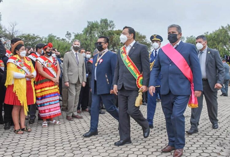 Arce anuncia $us 527 MM para ampliar el aeropuerto e inversión en hidrocarburos en Tarija