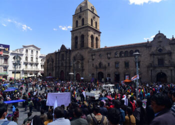Cabildo de La Paz advierte con bloqueos si en 14 días el Gobierno no atiende seis demandas