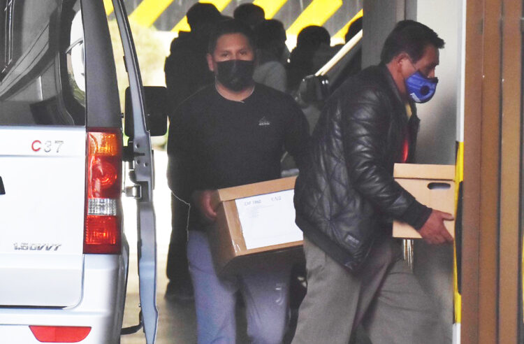Fiscalía secuestra documentos de la ABC y hay arrestados por supuesta coima de Bs 18 MM