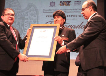 En México, Evo Morales recibe el doctorado honoris causa de la Universidad Autónoma de Zacatecas