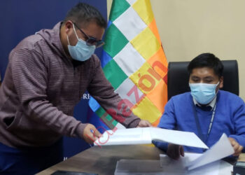 En el quinto día de registro, dos postulantes a Defensor del Pueblo