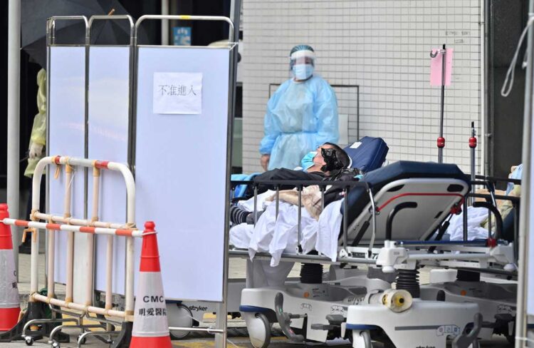 Hong Kong realizará pruebas de COVID-19 a todos sus habitantes y aplaza elección de Ejecutivo