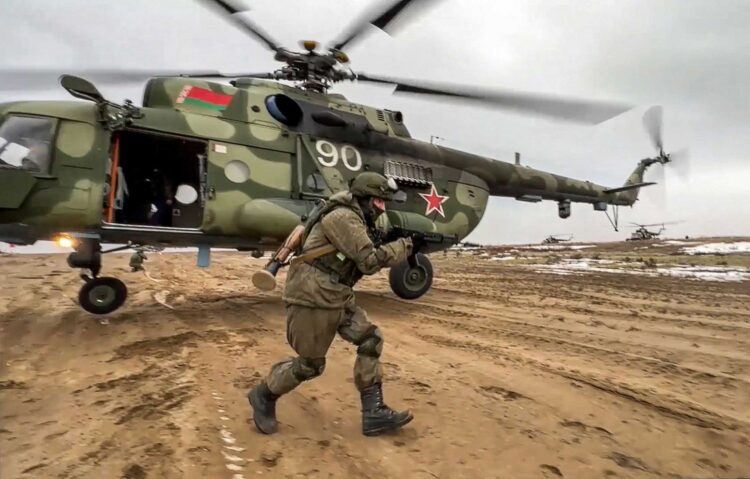 La presencia de tropas rusas en Bielorrusia amenaza su soberanía