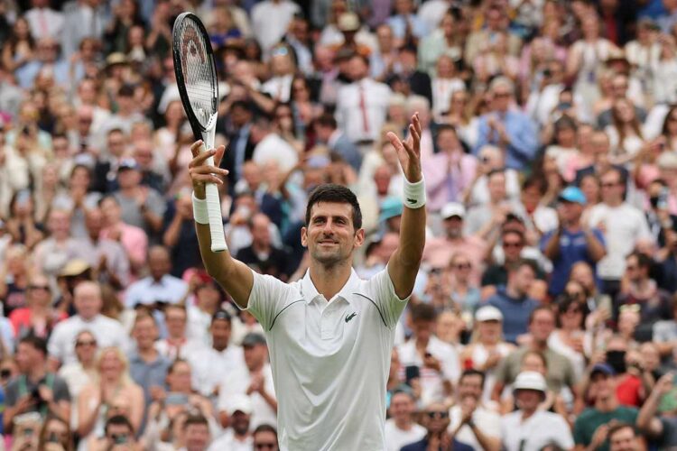 Djokovic pasa a segunda ronda de Wimbledon con más dificultad de lo previsto