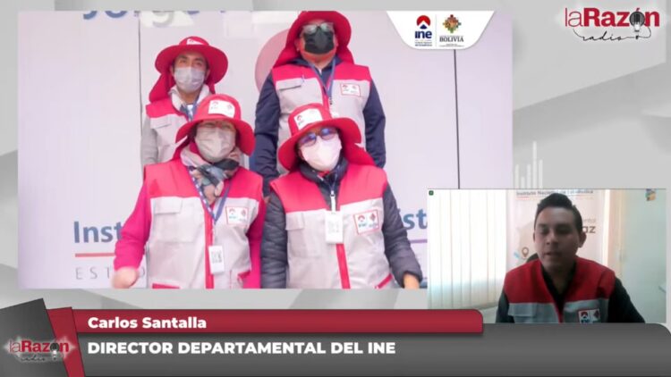 Brigadistas del INE realizan la actualización cartográfica. Foto: La Razón Radio