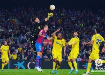 El Cádiz asalta el Camp Nou y derrota 1-0 al Barcelona