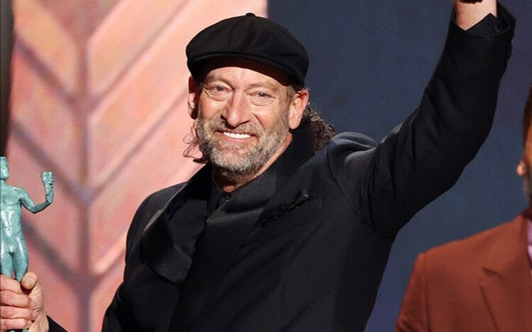 El actor sordo Troy Kotsur gana el Óscar a mejor actor de reparto