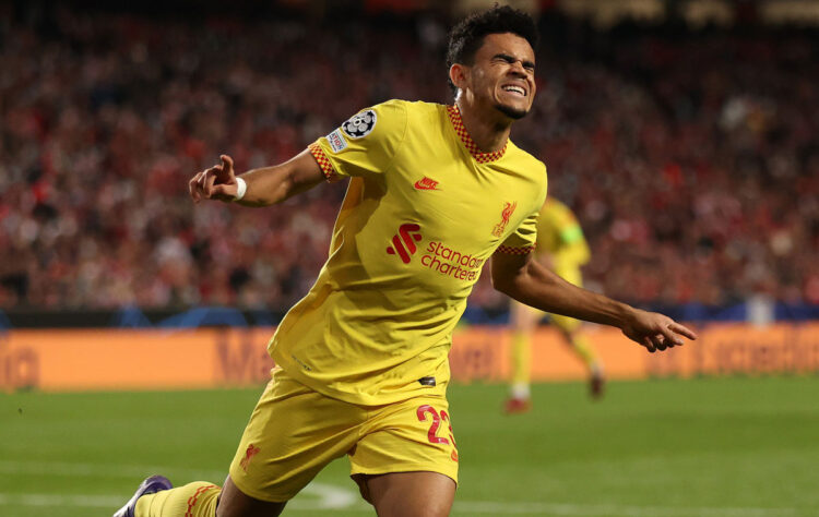 Liverpool vence 3-1 al Benfica en Lisboa y se acerca a ‘semis’ de la Champions