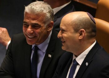 Yair Lapid, la exestrella de TV que se convierte en primer ministro de Israel