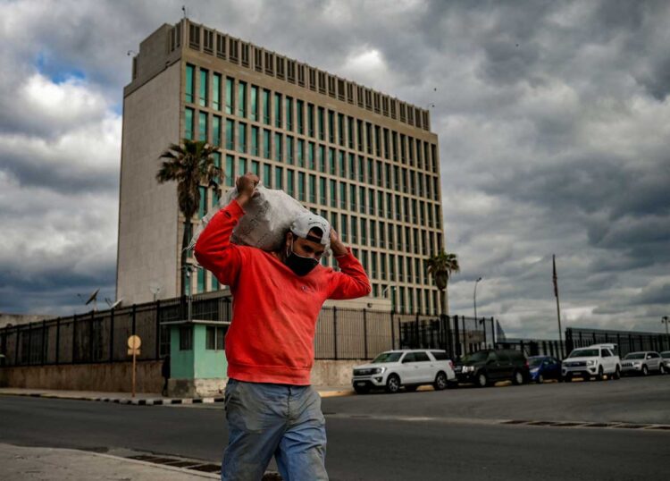 EEUU anuncia que reanuda emisión de visas en su consulado en Cuba, cerrado desde 2017