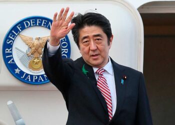 El exprimer ministro japonés Shinzo Abe, asesinado en pleno mitin electoral