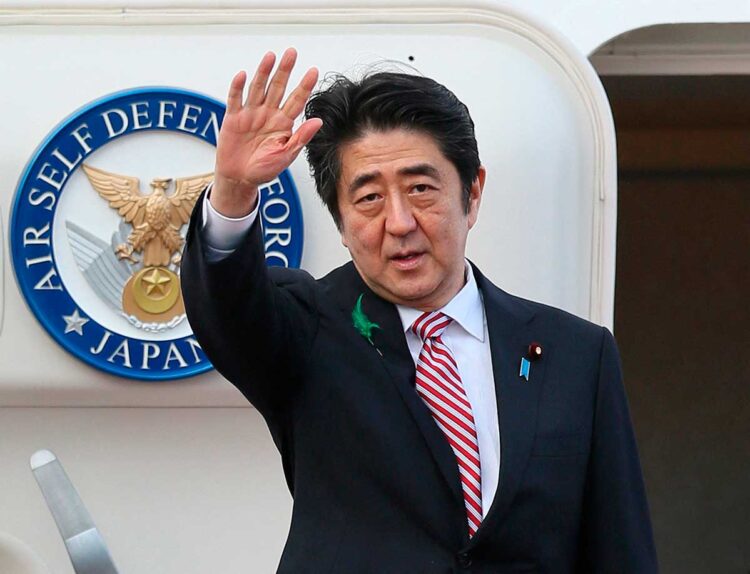 El exprimer ministro japonés Shinzo Abe, asesinado en pleno mitin electoral
