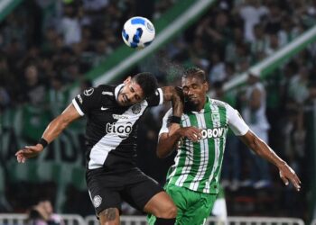 Olimpia a tercera fase de Libertadores al empatar 1-1 con Atlético Nacional
