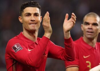 Cristiano Ronaldo ‘no está en venta’, insiste Ten Hag